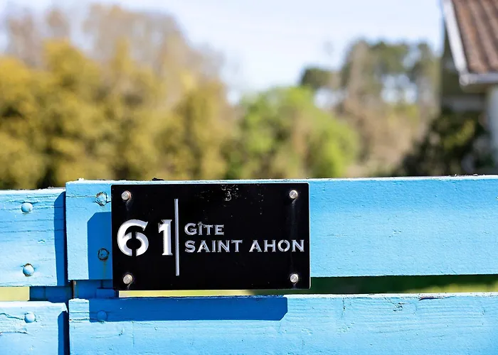 بيت للعطل Le Du Chateau Saint Ahon بلانكفور